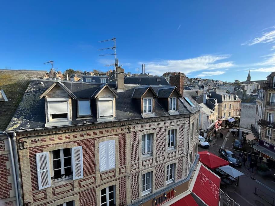 Les Bains De Trouville 外观 照片